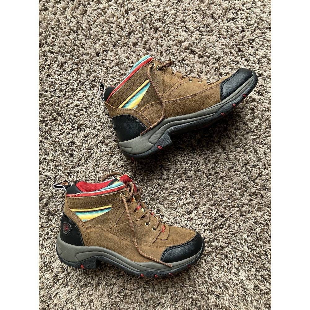 Ariat Terrain Lace Up Boots Women's Size 6B In Walnut / Serape Strip